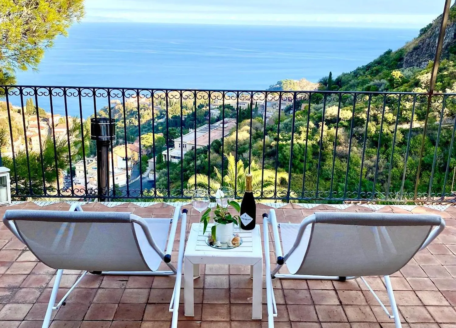 فندق Casa Dei Sogni تاورمينا